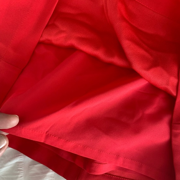 EUC BCBGMaxAzria perfect LRD size 4 - Picture 5 of 8